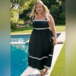 Torrid Belle Isle Black and White Maxi Dress